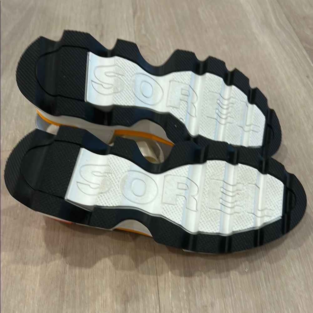 Sorel White and Orange Sandals - Picture 7 of 7
